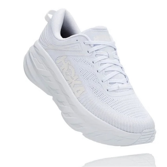Hoka Shoes - Hoka Women’s Bondi 7 White Sneaker size 5